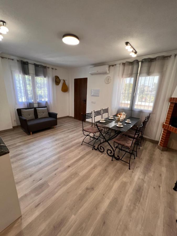 Orihuela Costa 3 Bdr Condo On La Zenia Beach With Patio Eksteriør bilde